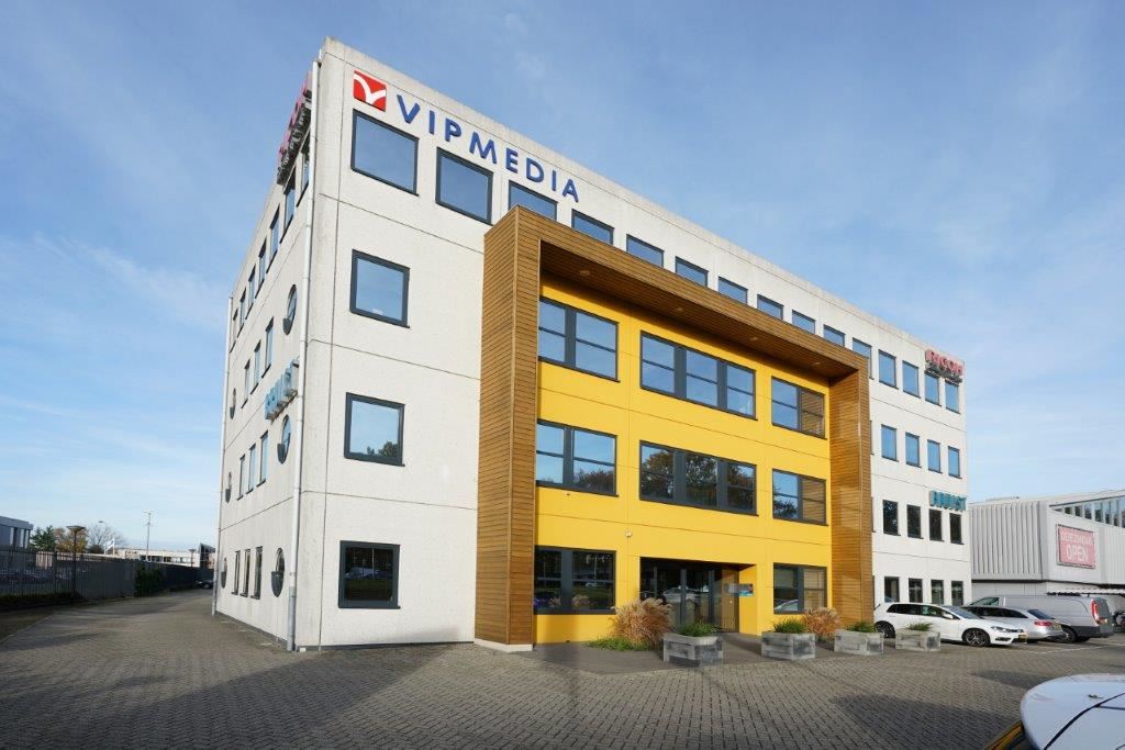 Kantoorpand Flexoffiz in Breda aan de takkebijsters