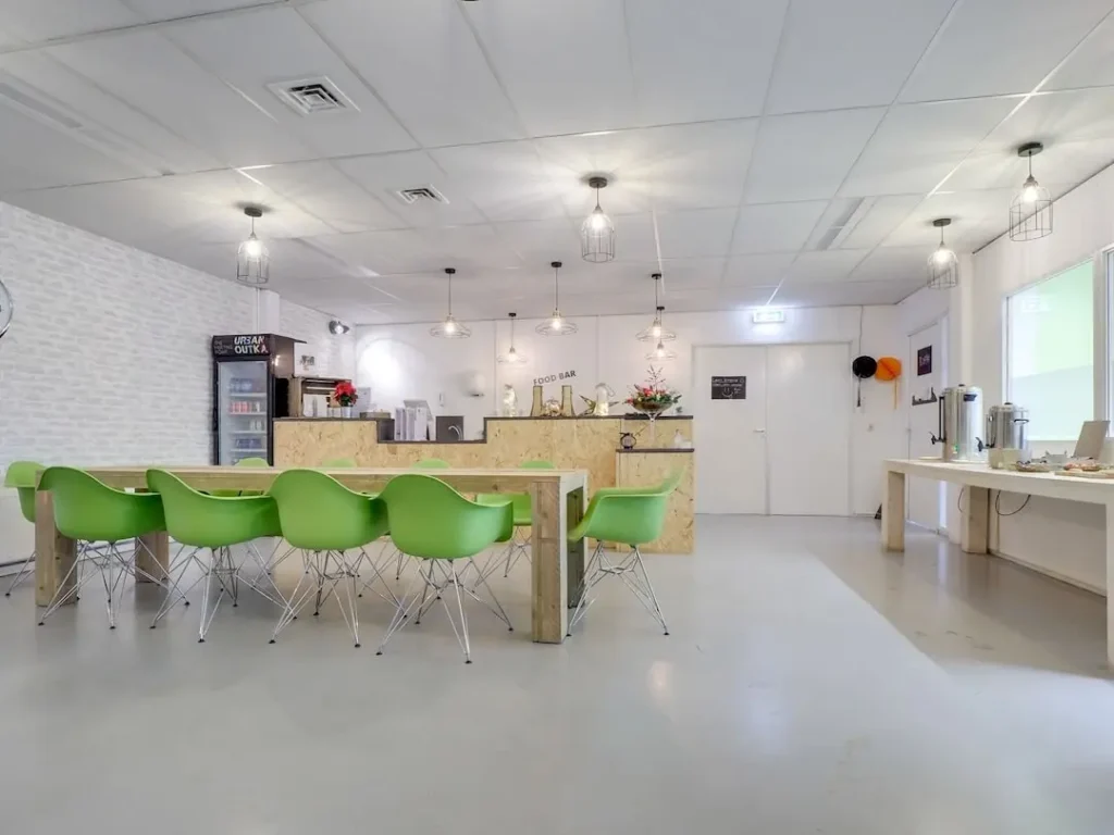 Flexoffiz kantoorruimte in Utrecht met gezamenlijke lunchplek