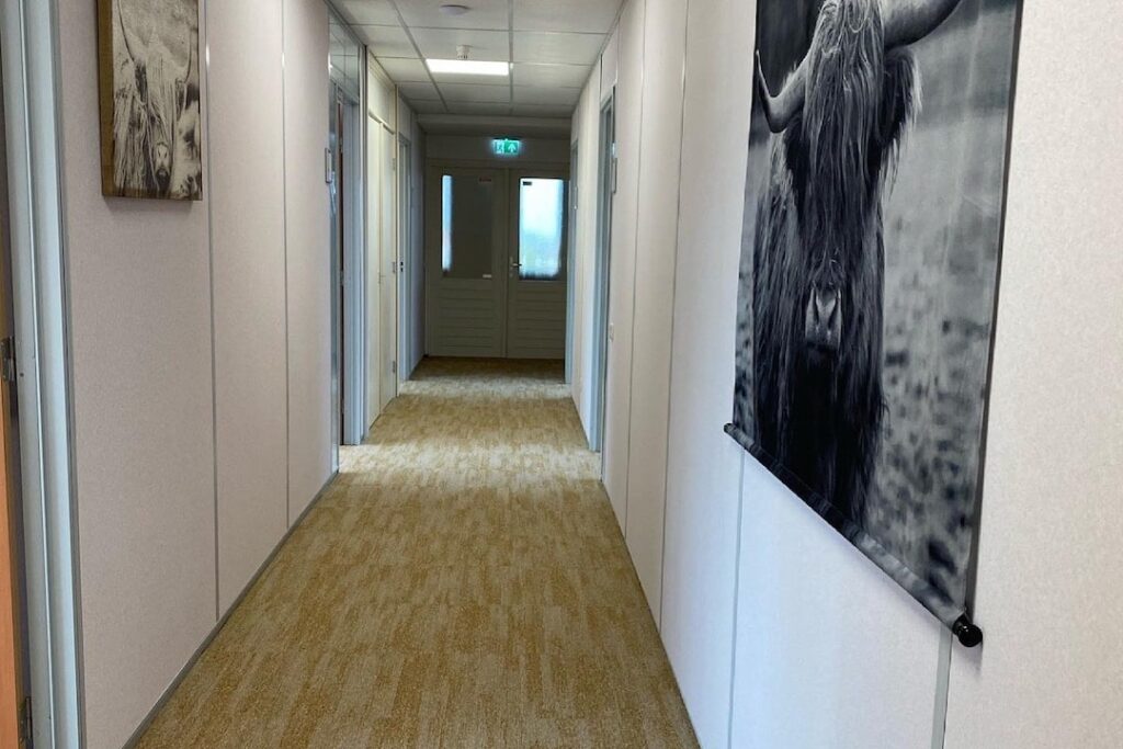 Verzorgde kantoorpand Flexoffiz Barendrecht