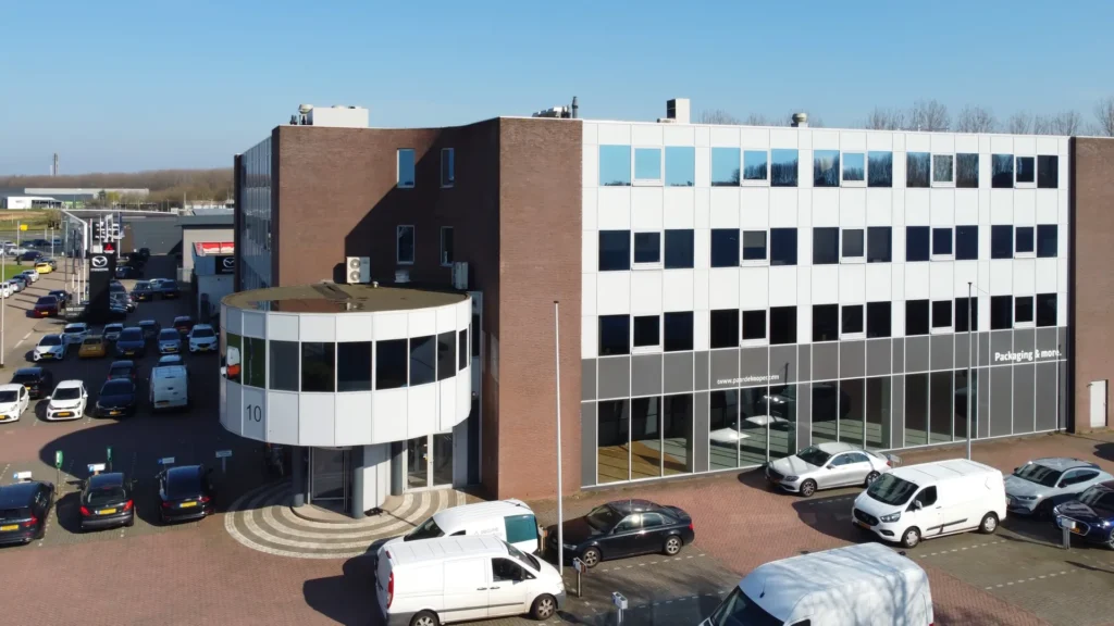 Kantoorpand Barendrecht van Flexoffiz dicht bij Rotterdam