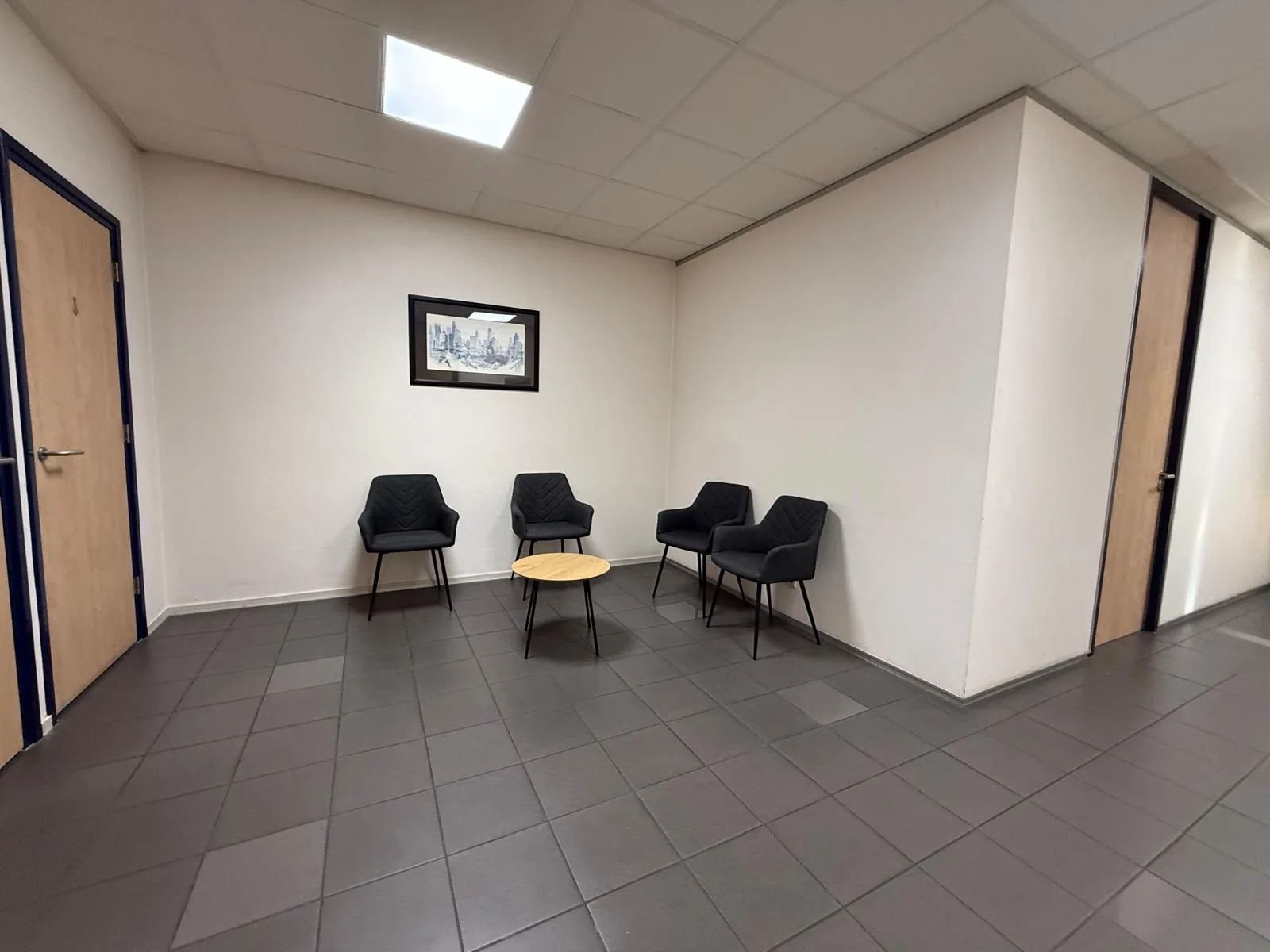 Wachtruimte in kantoorruimte 's-Heerenberg bij FlexOffiZ